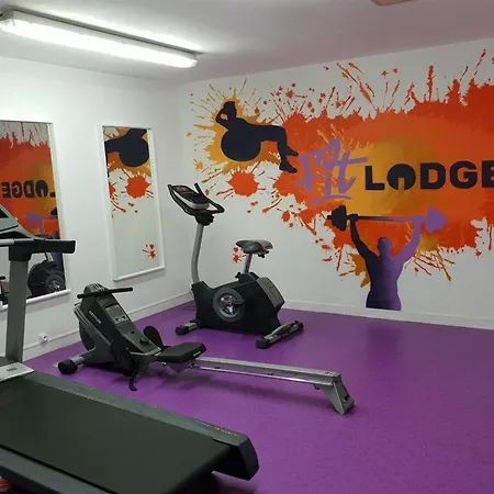 Eastlodge Lyon Est Eurexpo Hotell