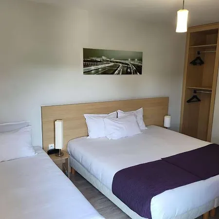 Eastlodge Lyon Est Eurexpo Hotel