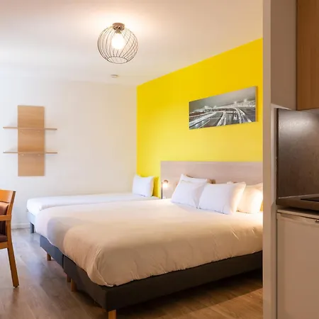 Eastlodge Lyon Est Eurexpo Hotel 3*