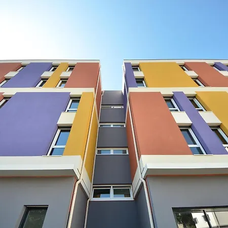 Hotel Eastlodge Lyon Est Eurexpo 3*