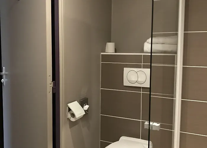 Hotel Eastlodge Lyon Est Eurexpo 3*